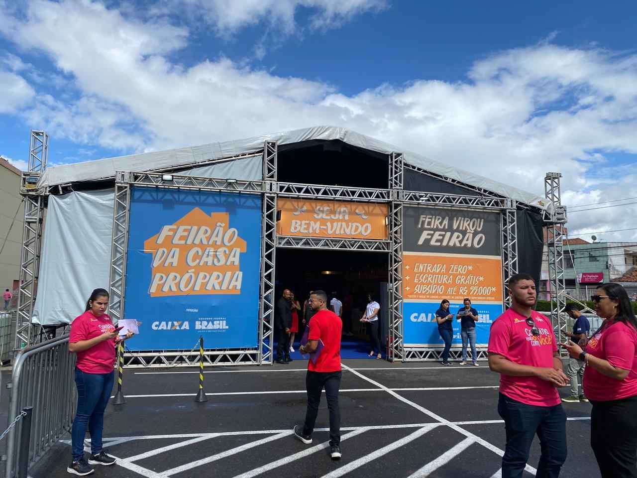 Feirão da Casa Própria começou hoje no Boulevard Shopping - Revista Sacada