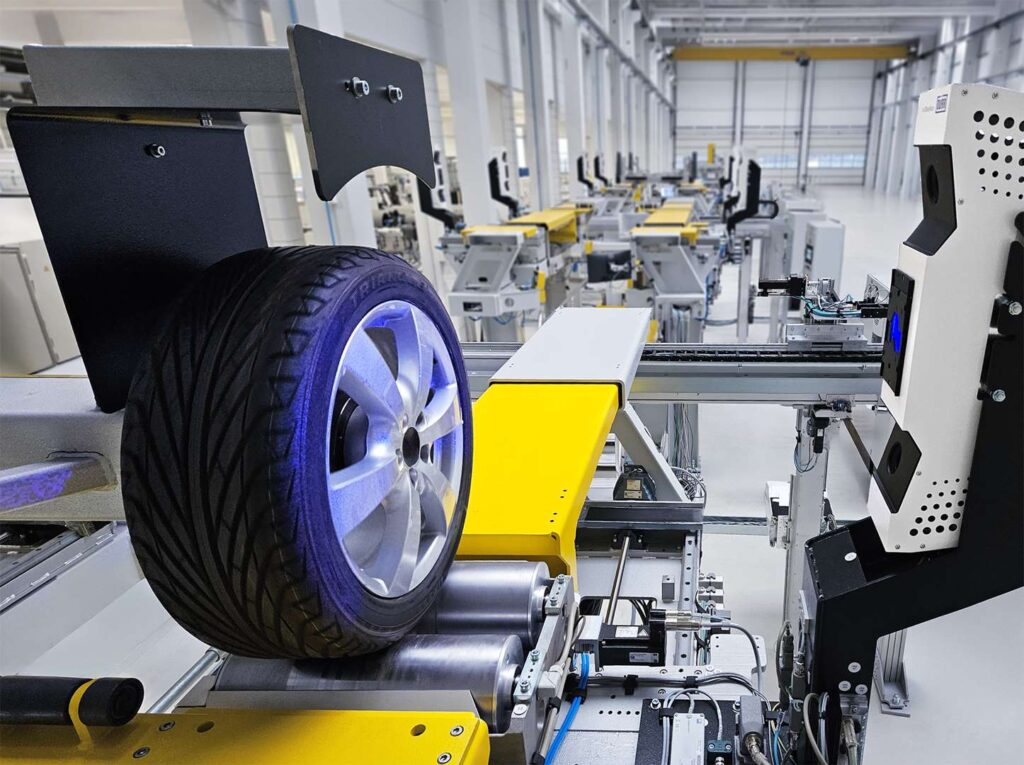 Volvo Cars tem sua primeira planta exclusiva para produção de veículos elétricos